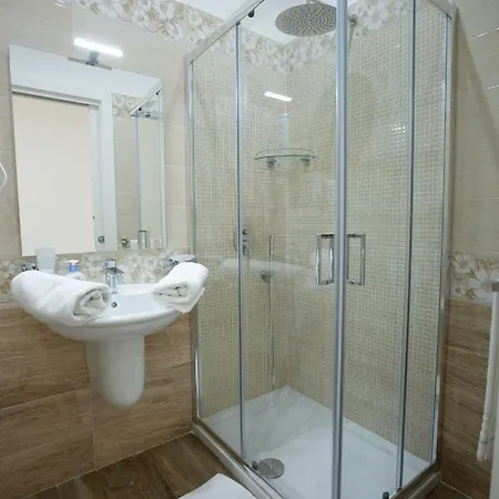 فندق مبيت وإفطار Philip Royal 3*