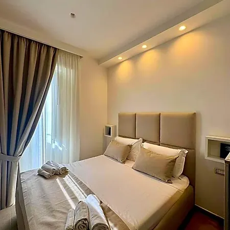 Oda ve Kahvaltı Philip Royal Napoli