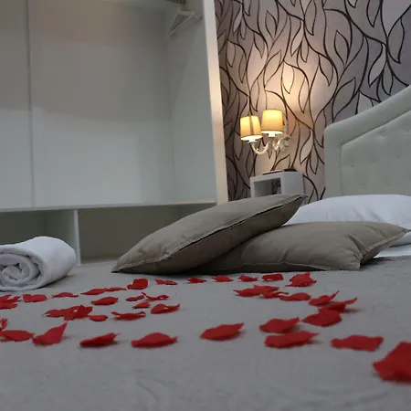 Philip Royal Bed and breakfast