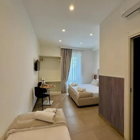 Bed & Breakfast Philip Royal 3*